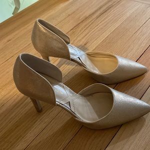 Gold Adrienne Vittadini heels- worn once!